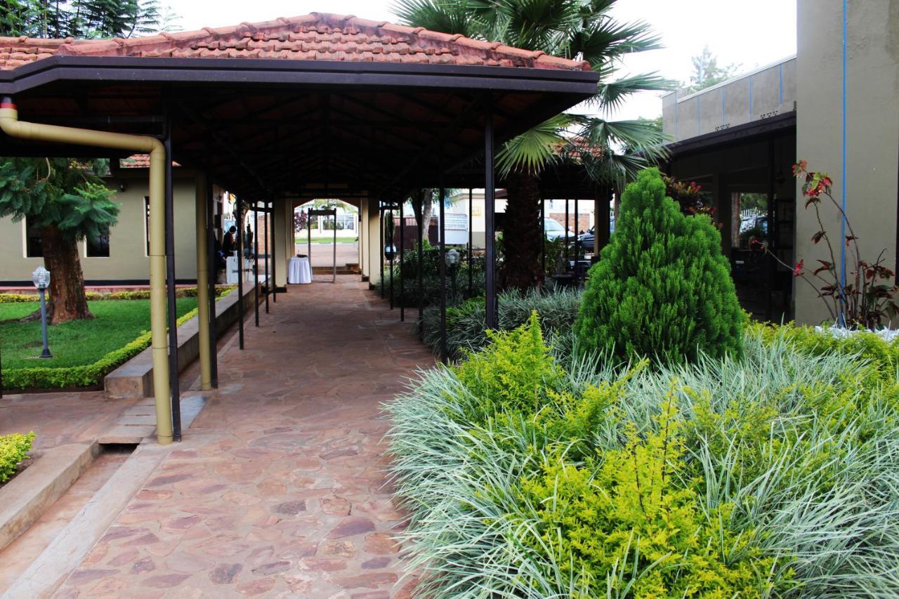 Dereva Hotel Rwamagana Extérieur photo