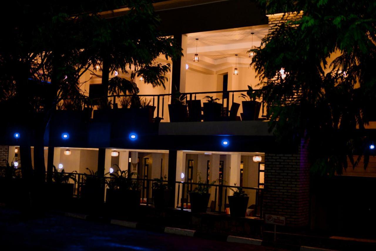 Dereva Hotel Rwamagana Extérieur photo